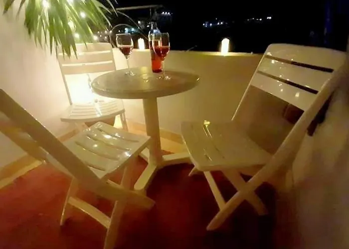 Moon - With Swimming Pool And Bbq Terrace In Center Hrg Appartamento Hurghada